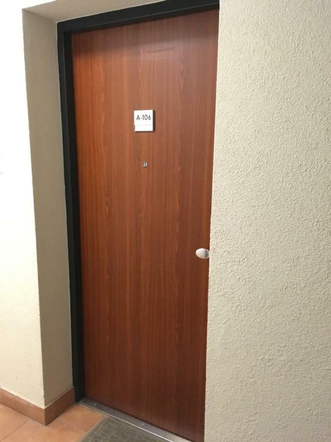 Mse Apartman Miskolc Luaran gambar