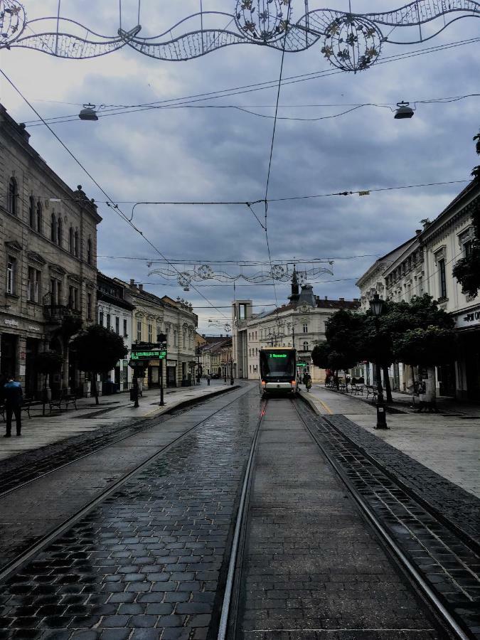 Mse Apartman Miskolc Luaran gambar