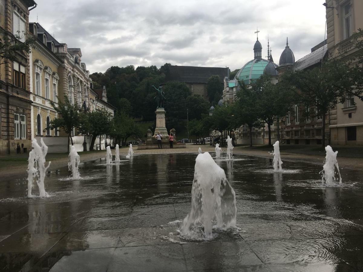 Mse Apartman Miskolc Luaran gambar