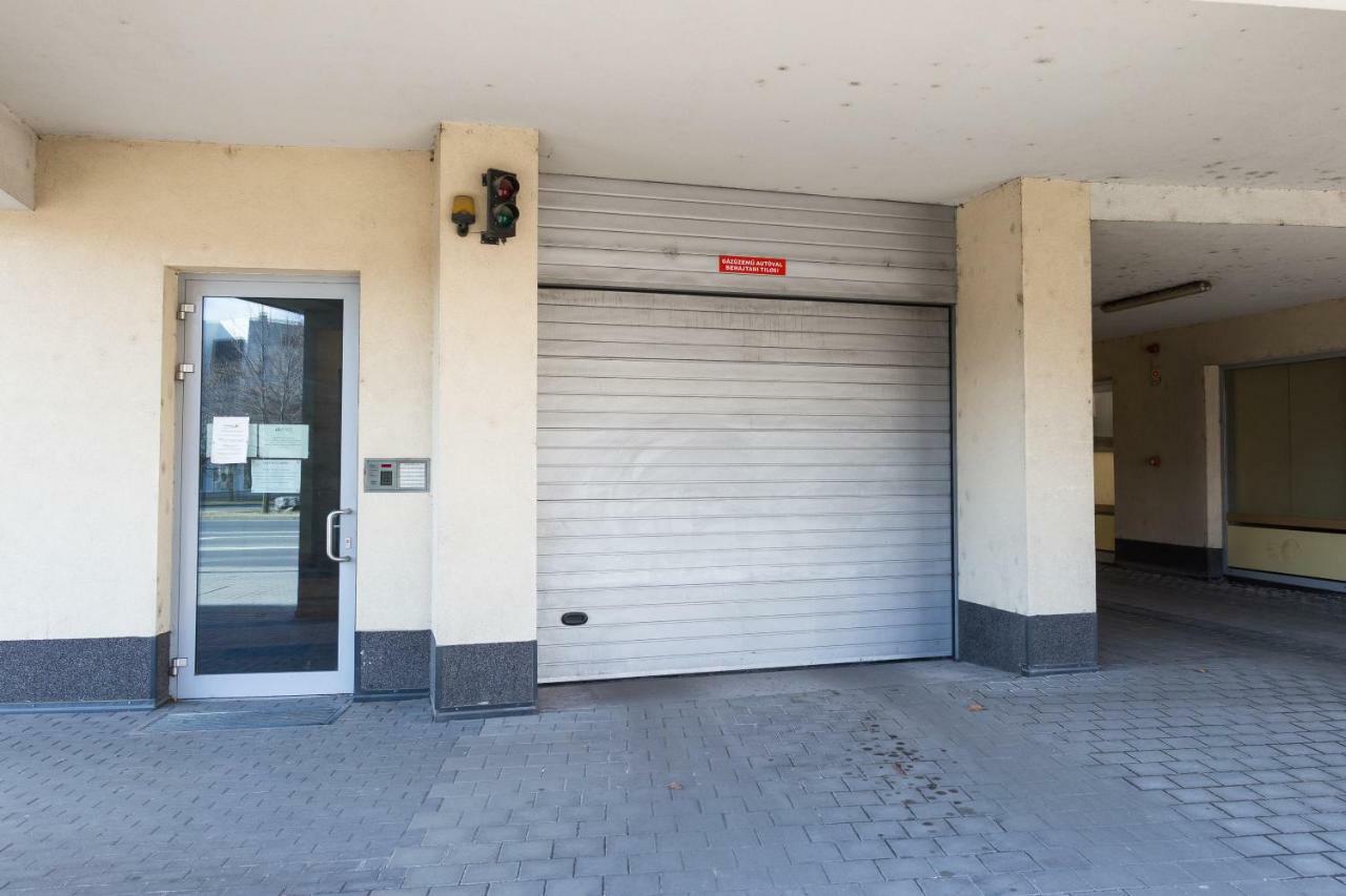 Mse Apartman Miskolc Luaran gambar